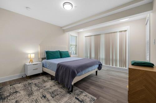 Columbia Heights Apartamento | Great Duplex APT NEW 2BR