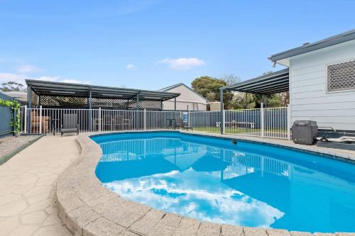 Cessnock Casa | Great Entertainer Heated Pool Fireplace Firepit