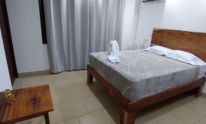 Rio Seco Villa | Great Escape Villa ~ Pool ~ 5 min from the beach!