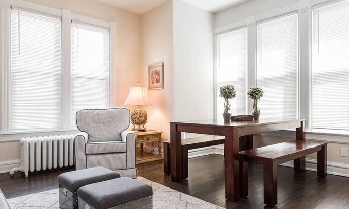 Libertyville Casa | Great For Big Family w/2 Kitchens & 2 Living Rooms