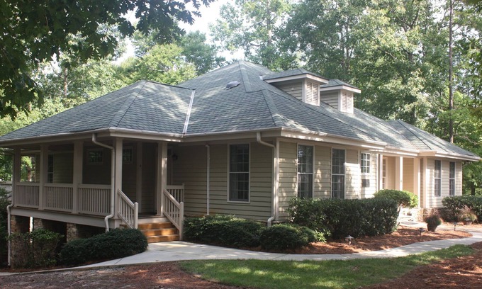 Chapel Hill Casa | Ideal para retiros corporativos / ejecutivos / familiares; Mins to UNC, Dining / Shops