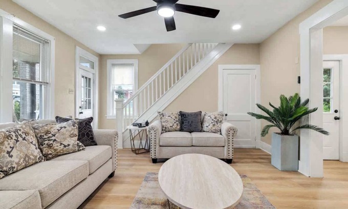 Pittsburgh Casa | Great for Extended Stays!