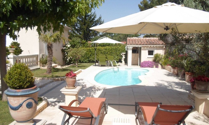 Saint-Saturnin-les-Avignon Villa | Interpretaciones Espléndido chalet de lujo, piscina ,, AVIGNON