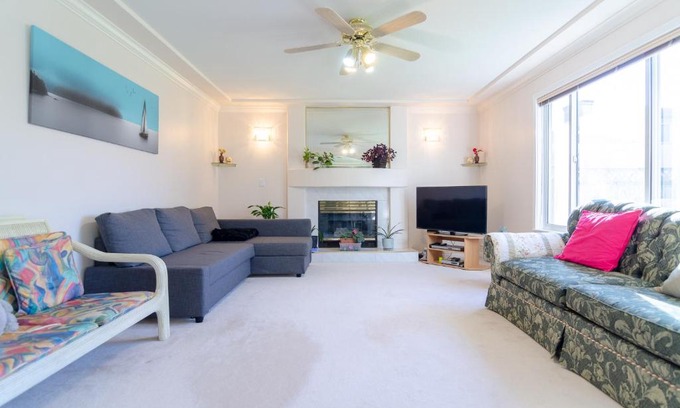 Queensborough Casa | Great Guest Suite in a Gorgeous House