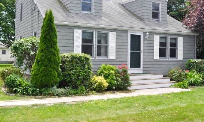 Snug Harbor Casa | Gran Island! 4 BR / 2BA w / AC a pie a BI ferry / playa