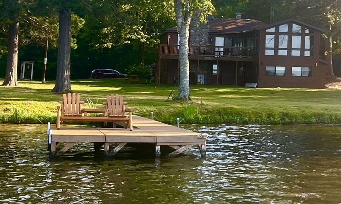 Conover Casa | Great lake home with 203 feet of private frontage.