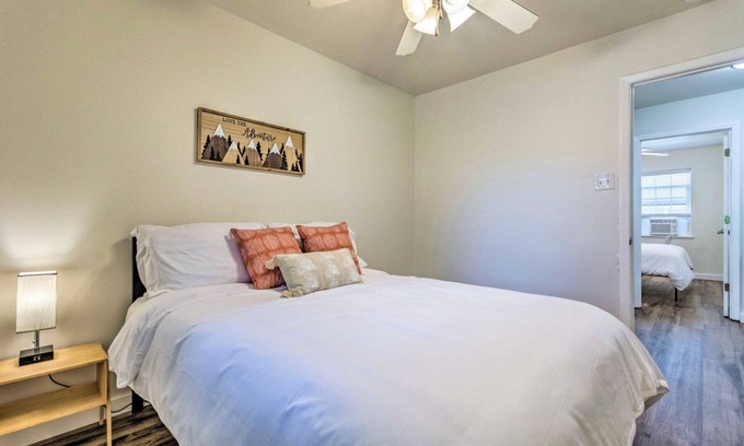 Capital View Apartamento | Great location! 2-BR with queen bed near UAMS, Little Rock with WiFi, AC