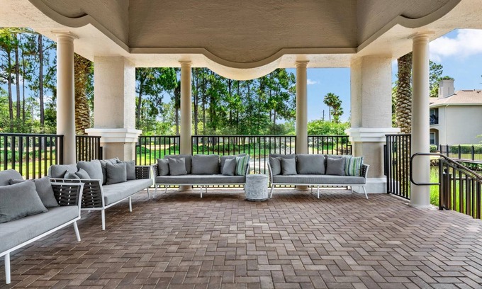 Southside Apartamento | Great Location - A Perfect Place to Stay