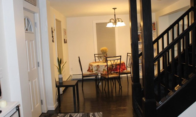 Saylorsburg Casa | Excelente ubicación Fácil de encontrar