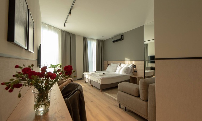 Krzyki Apartamento | Great location: highly rated by guests (8.4)