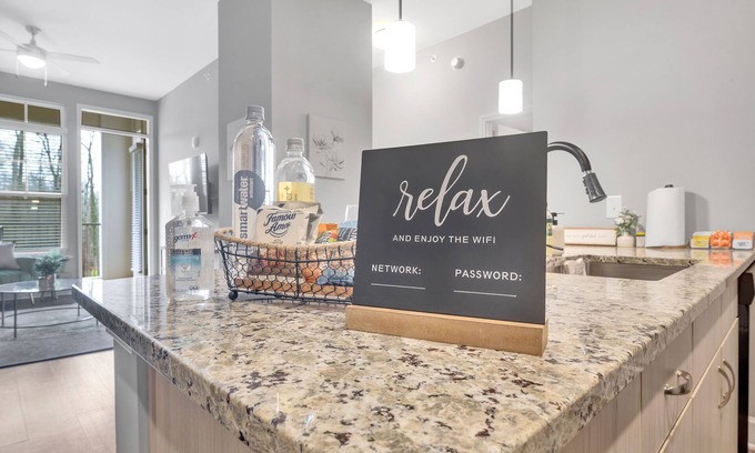 Paw Creek Apartamento | Great Location w/2TVs, 2BDs, Mins Uptown Charlotte