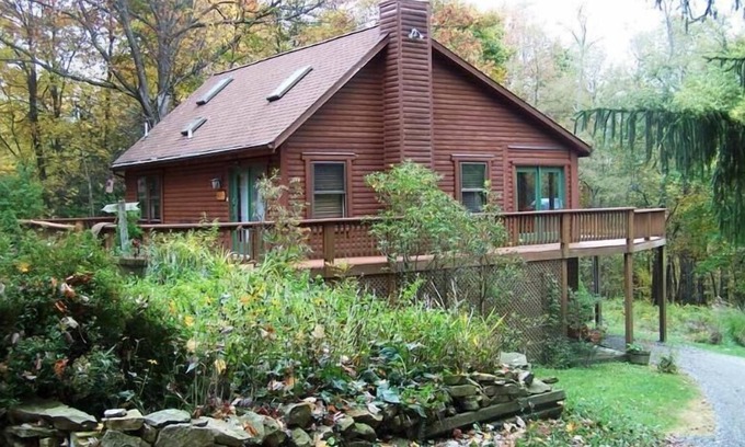 McHenry Cabina | Gran Log Cabin Situado zona de Deep Creek Lake.