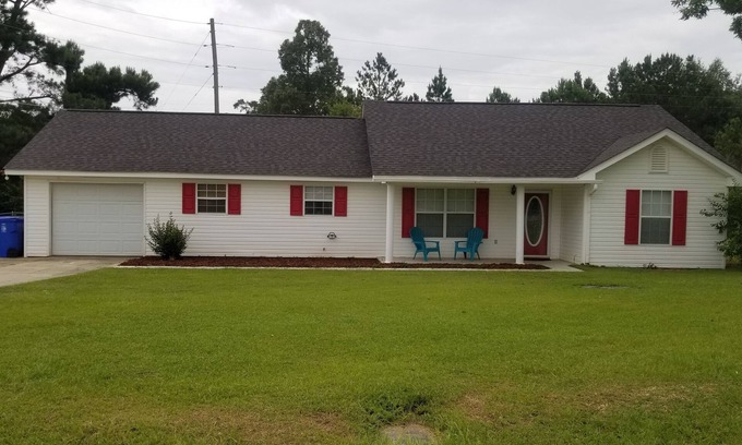 Dothan Casa | Great property for folks on short term work assignments. Completely furnished.