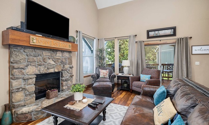 Hollister Casa | Great summer rates, 4 BR Home, Great Location
