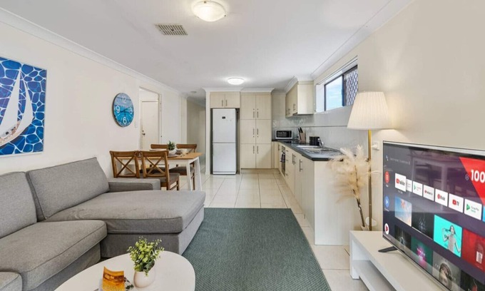 Robertson Casa | Great Value & Comfort Family Home 5 mins to Shops