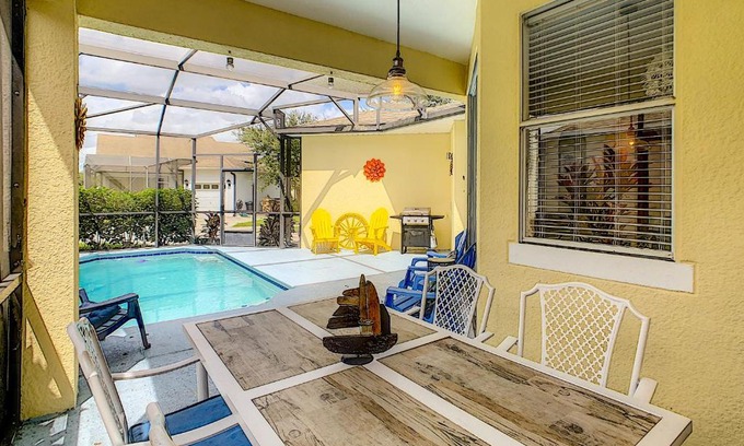 Trafalgar Village Villa | GREAT VALUE! - private pool. Disney Area 4/4