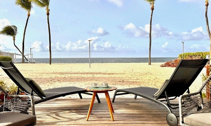 Nettle Bay Apartamento | GREAT VIEW Beautiful One bedroom on the beach nearly Red Bay Beach
