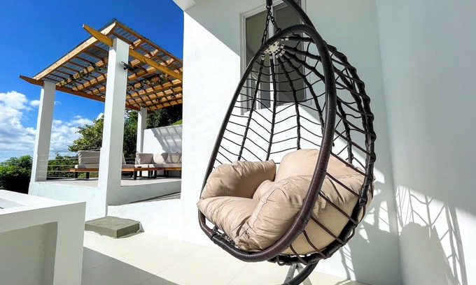 Morne Rouge Casa | Greek-Inspired House with Breathtaking Views of Grand Anse Beach