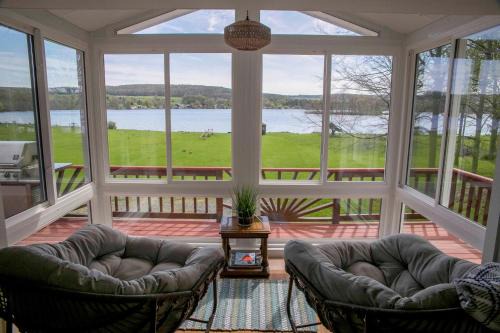 Bradford Casa | Green Acre on Lamoka Lake