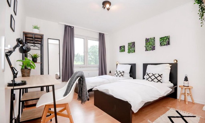 Stadtbezirke VII Apartamento | Green Apartment for 4 - Essen, Kitchen, WIFI, Netflix