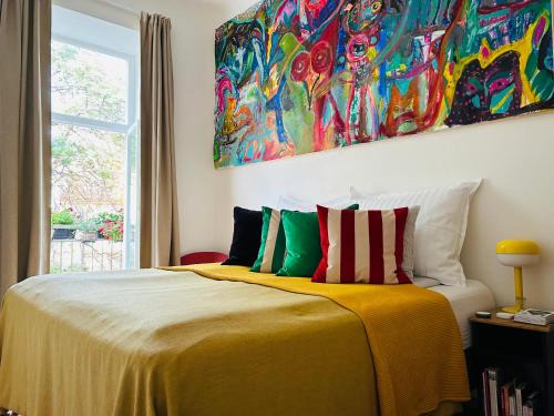 Zizkov Apartamento | Green balcony & king size bed