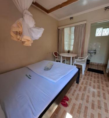 Ongata Rongai Cama Y Desayuno | Green castle guest house