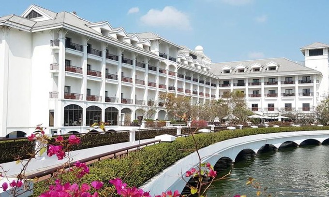 Dich Vong Hau Hotel | Green Field Hotel