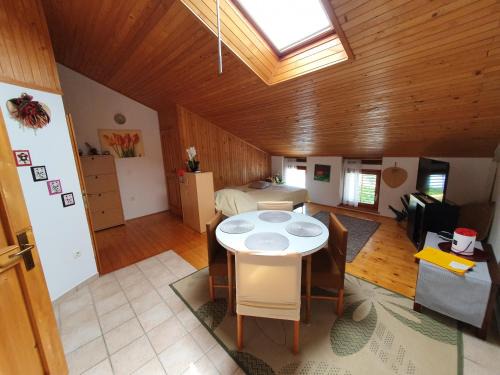 Koper Apartamento | Green Garden NAT