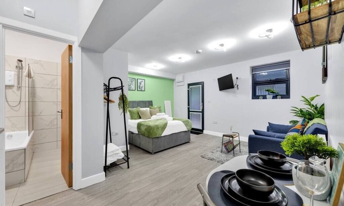 Seven Sisters Apartamento | Green Haven Sleeps Two