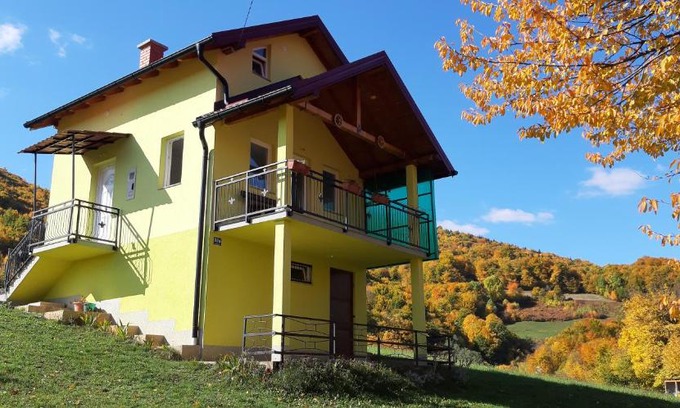 Central Bosnia Canton Casa | Green idyll Sarajevo
