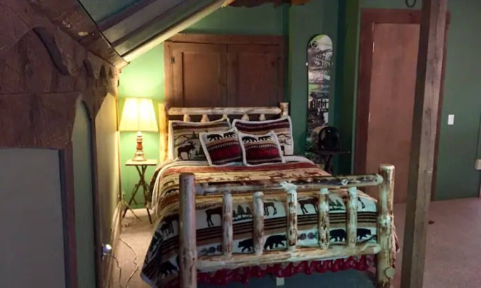 Waterbury Cabina | Green Mountain - Grunberg Haus Inn & Cabins