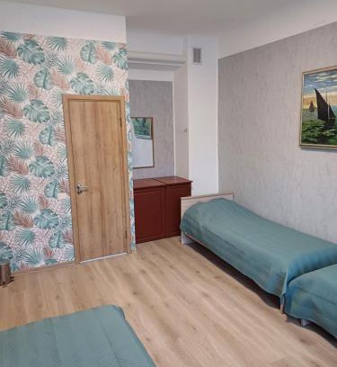 Klaipeda Casa | Green Oaks Private Rooms with Private Shower