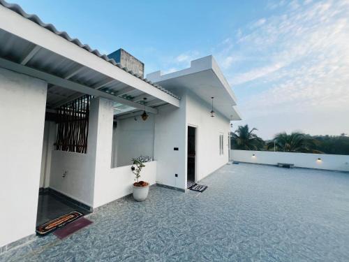 Wanchawala Casa | Green Paddy House