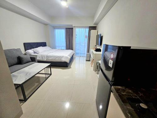 Jakarta Apartamento | Green Sedayu Apartment Family Suite by Ellison