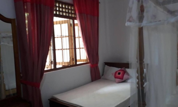 Anuradhapura Casa | Green villa ,a calm place,in First kingdom of ancient city of Anuradhapura.