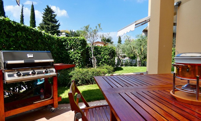 Rivoltella Apartamento | Greenhouse Desenzano
