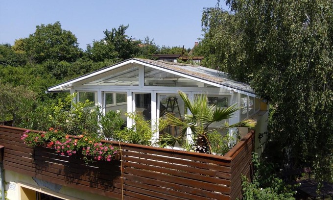 Old Town Otro | Greenhouse just 15 min from the Old Town