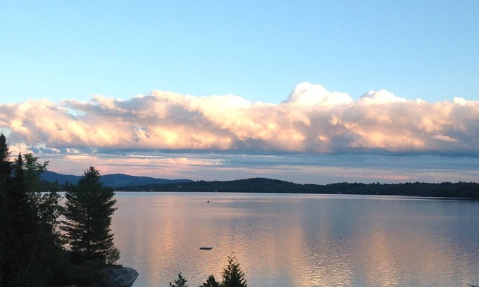 Greensboro Casa | Greensboro Lake Front . Beautiful 4 Season Vacation home .