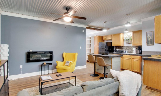 Greenwood Apartamento | Greenwood Apt: 2 Mi to Self Regional Med Center!