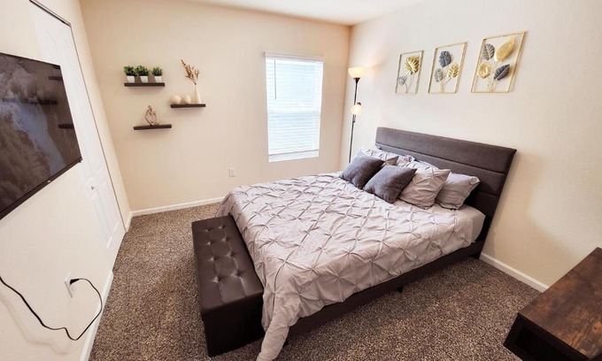 Palm Coast Casa | Grey Dolphin Home