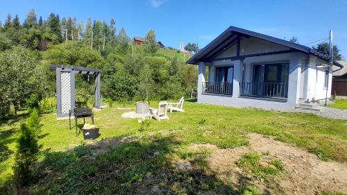Slavske Casa | Grey Hous