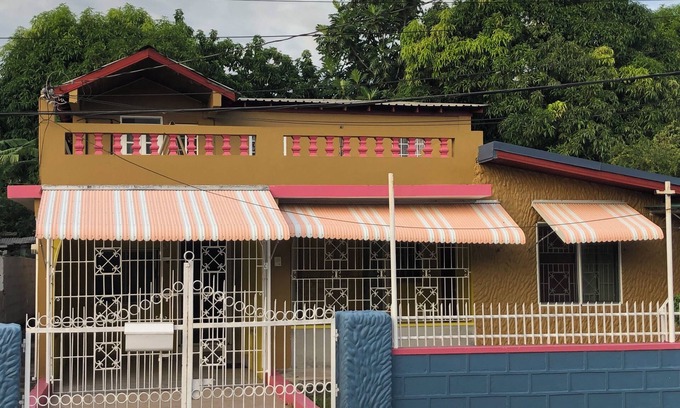 Portmore Casa | Greys Paradise Villas in lovely Portmore, Jamaica