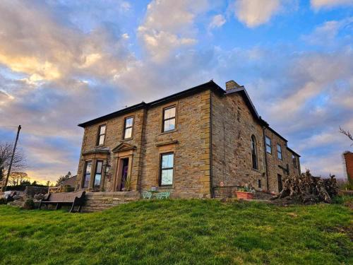 Haltwhistle Casa | Greystonedale Mansion, A Grand Retreat in Northumberland