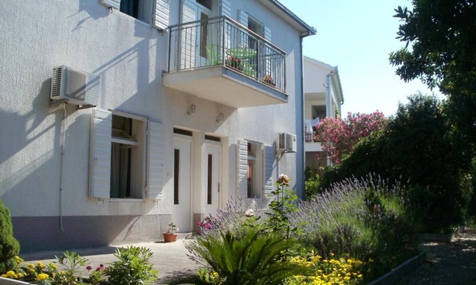 Kastel Novi Apartamento | Grgin Apartments