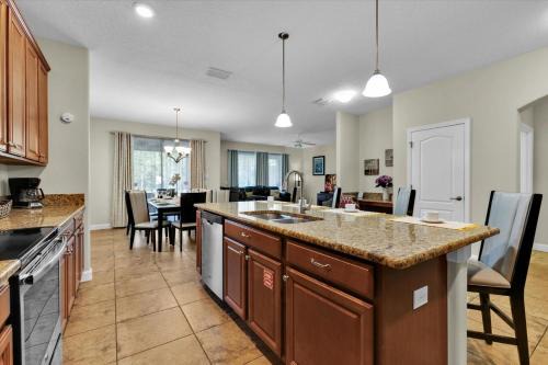 Titus Village Casa | GRH14636 - Paradise Palms Resort - 6 Bed 5 Baths House