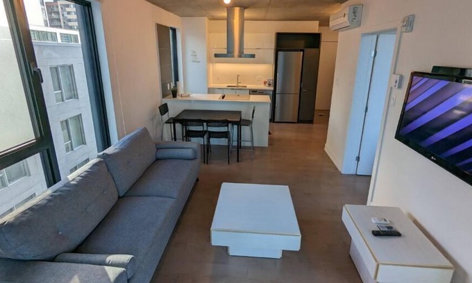 Pointe-Saint-Charles Condominio | GRIFFINTOWN 1 Bedroom Condo Furnished all inclusive