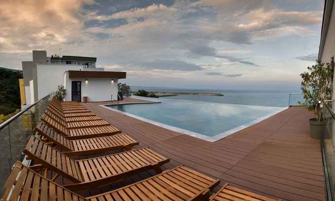 Golden Sands Complejo | Grifid Encanto Beach Hotel - Wellness & SPA