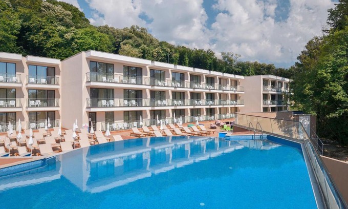 Golden Sands Hotel | GRIFID Hotel Foresta - All Inclusive & Free GRIFID Beach - Adults Only
