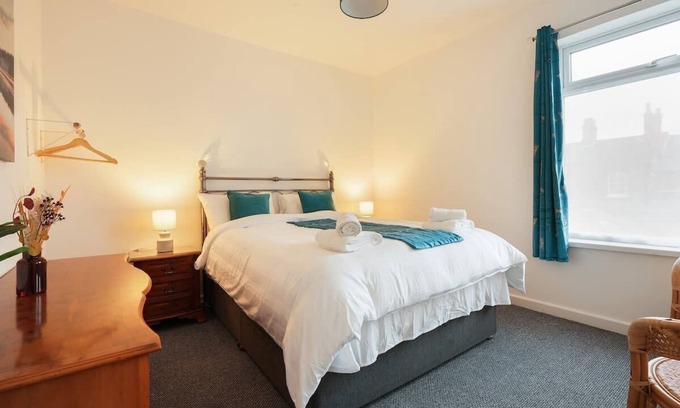 Grimsby Casa | Grimsby City Centre stay