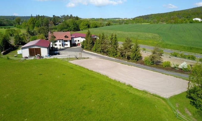 Burgpreppach Apartamento | Große Ferienwohnung auf dem Pferdehof Nähe Bamberg, Coburg, Schweinfurt